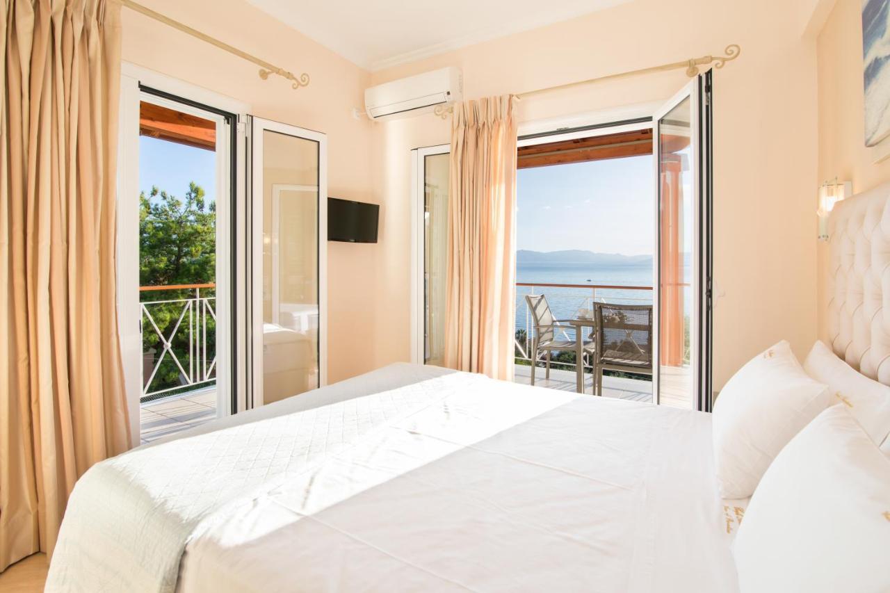 Hotel de apartamente Brentanos - A - View Of Paradise Gastouri (Corfu)