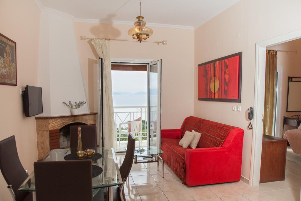 Brentanos - A - View Of Paradise Aparthotel Gastouri (Corfu)