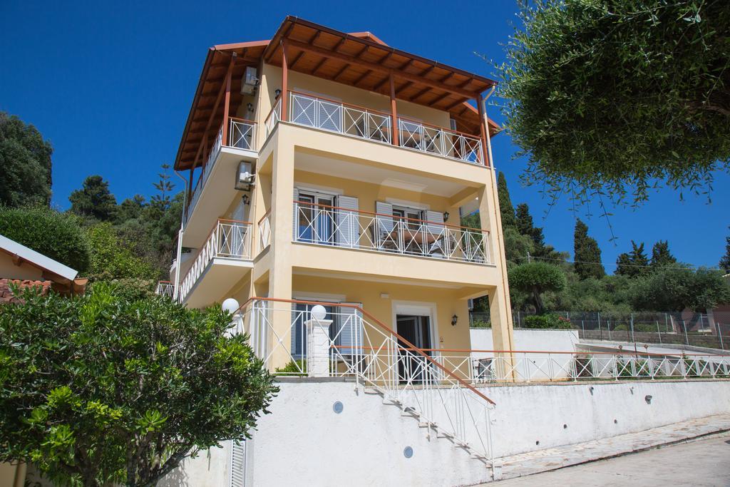 Brentanos - A - View Of Paradise Hotel apartamentowy Gastouri (Corfu)
