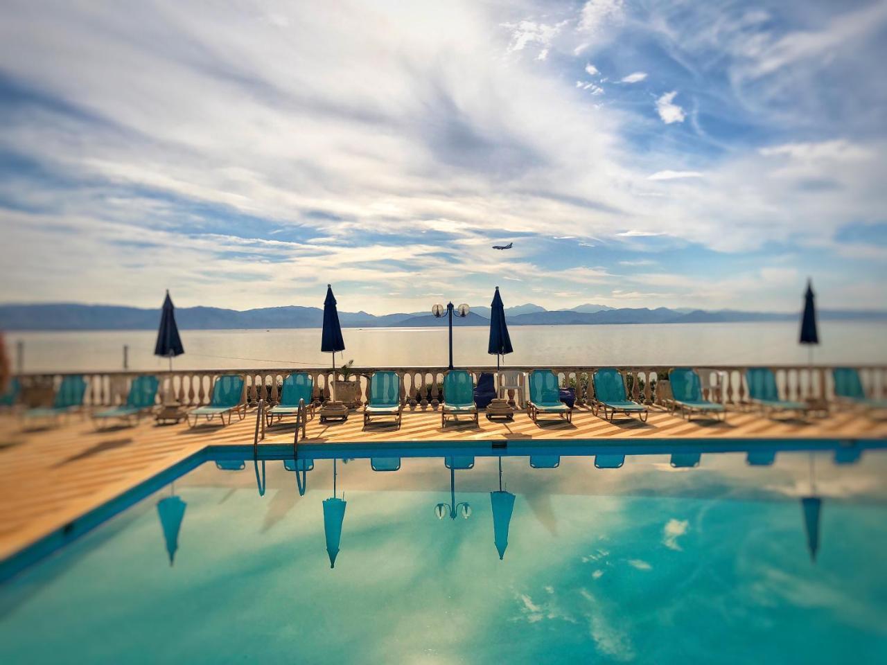 Brentanos - A - View Of Paradise Hotel apartamentowy 4*