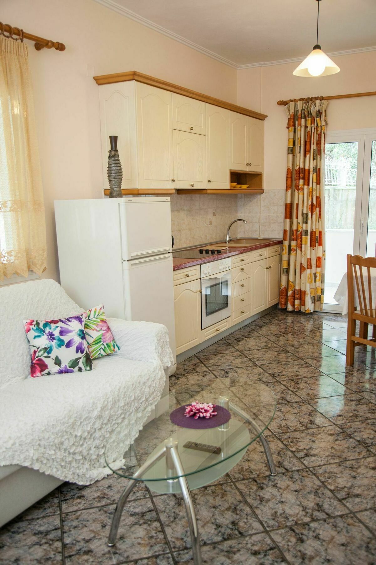 Hotel apartamentowy Brentanos - A - View Of Paradise 4*
