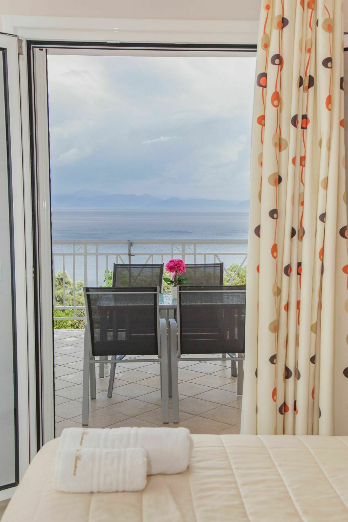 Brentanos - A - View Of Paradise